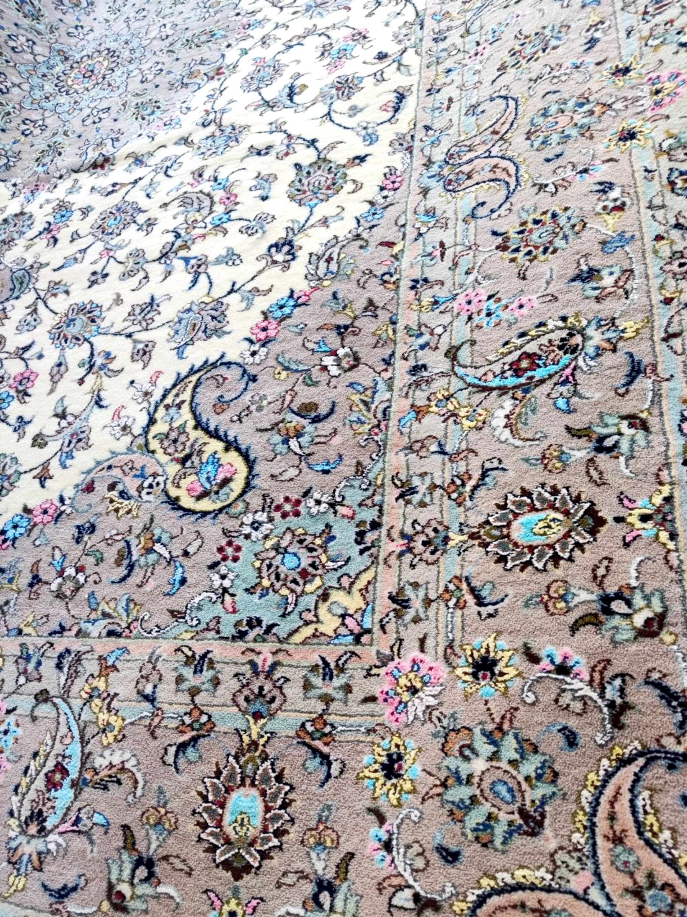 فرش دستباف کاشان